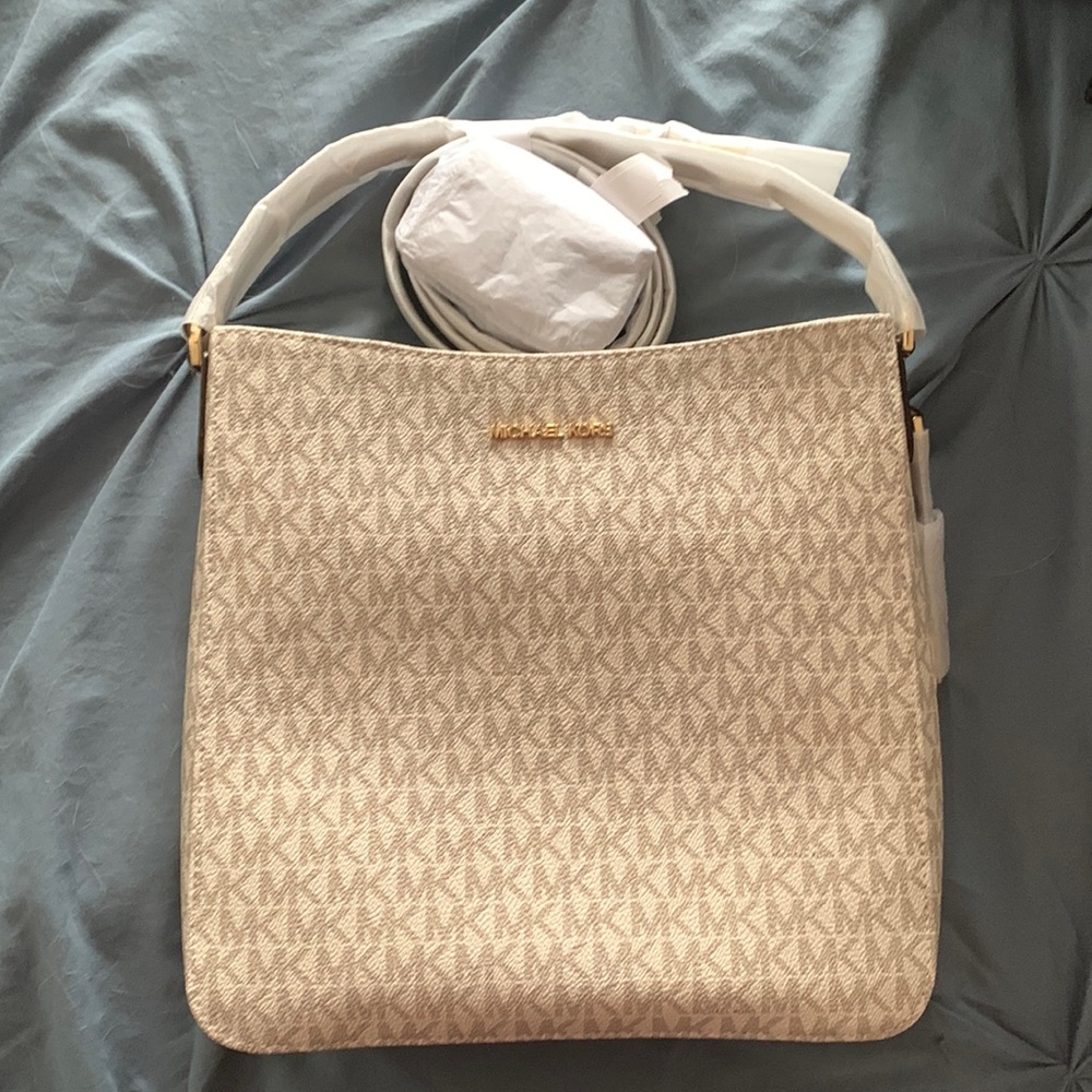 Michael Kors crossbody bag